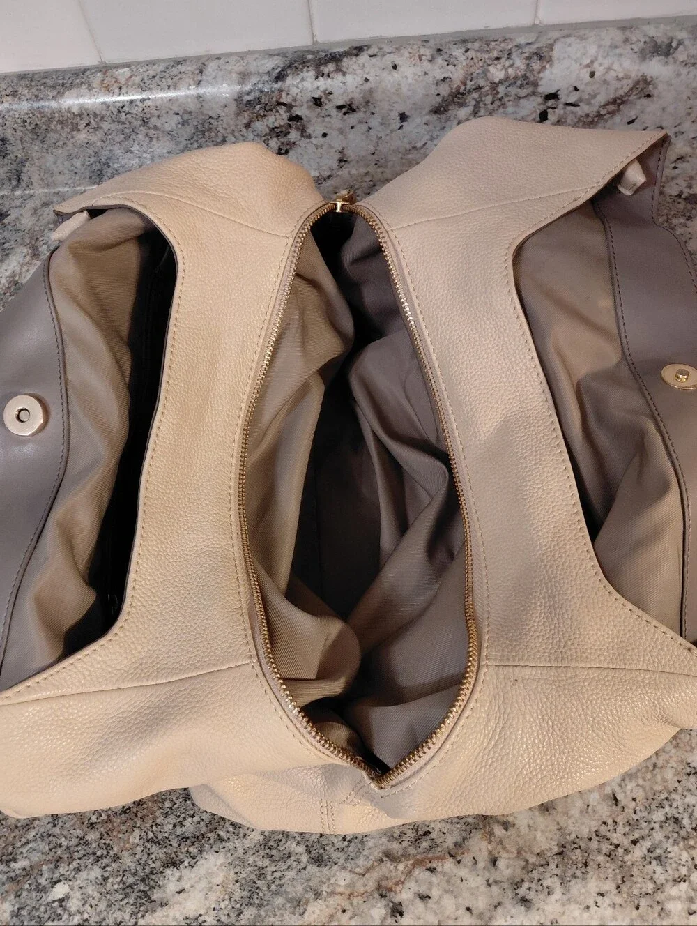 Vince Camuto Cream Pebbled Leather Knotted-Handle Hobo Bag Purse
